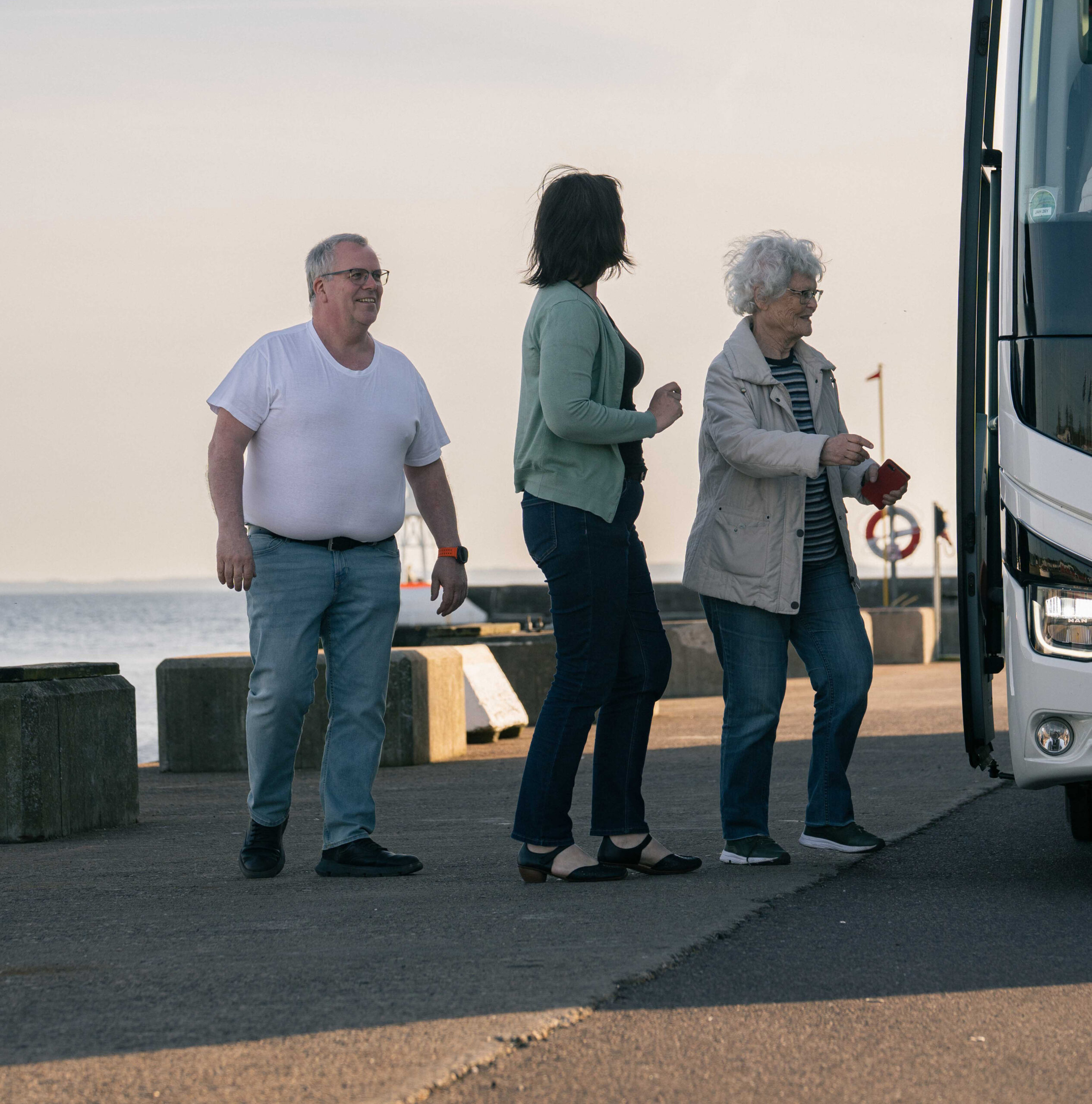 A7404241-2 Gruppresa med Alternativ trafik